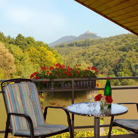 Trifelsblick Apartment *